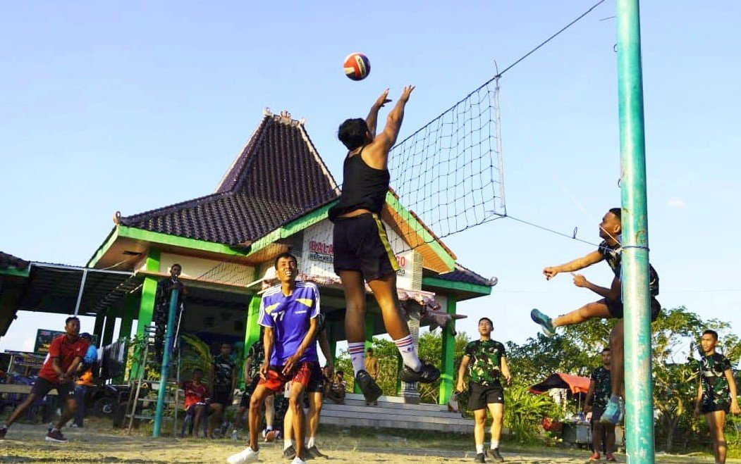 TMMD 129 Bojonegoro: Membangun Kekompakan Melalui Turnamen Voli di Kesongo