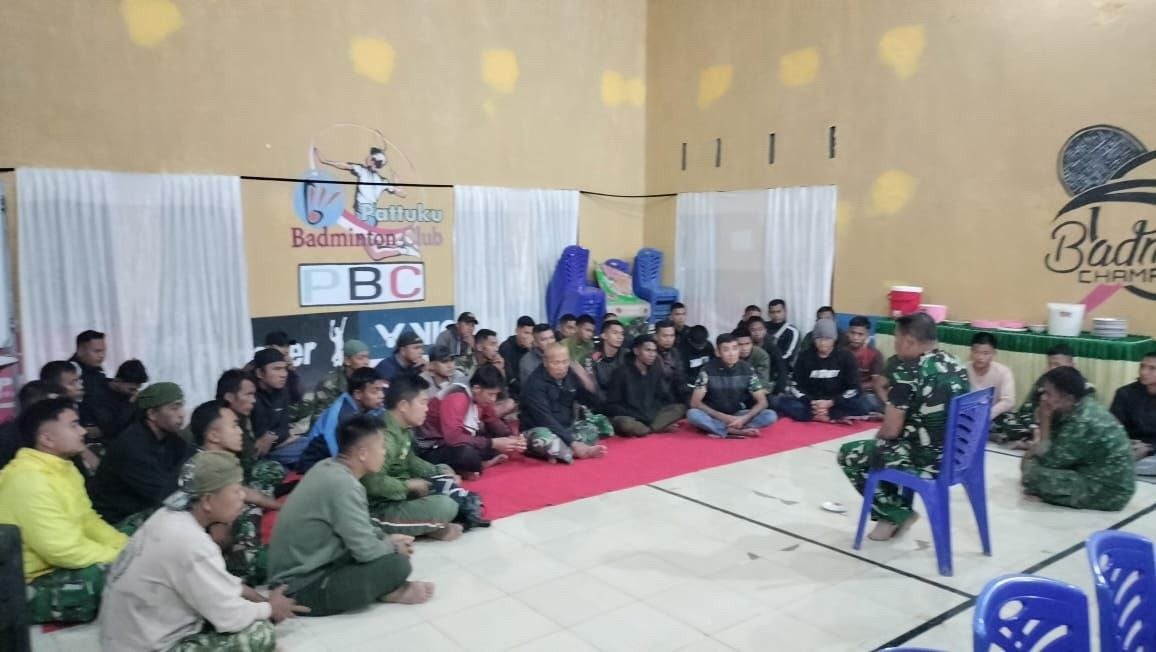 Pengecekan Personel TMMD Ke-129 di Bone, Apel Malam Jadi Kunci Kesiapan