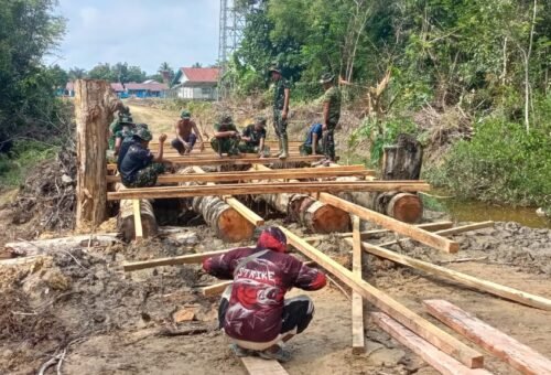 Keterlibatan Warga Mendorong Pembangunan Jembatan Danau Belatung