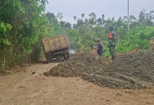 Peranan Distribusi Material dalam Proyek Pembangunan Jalan TMMD Ke-129 Kodim 0102/Pidie
