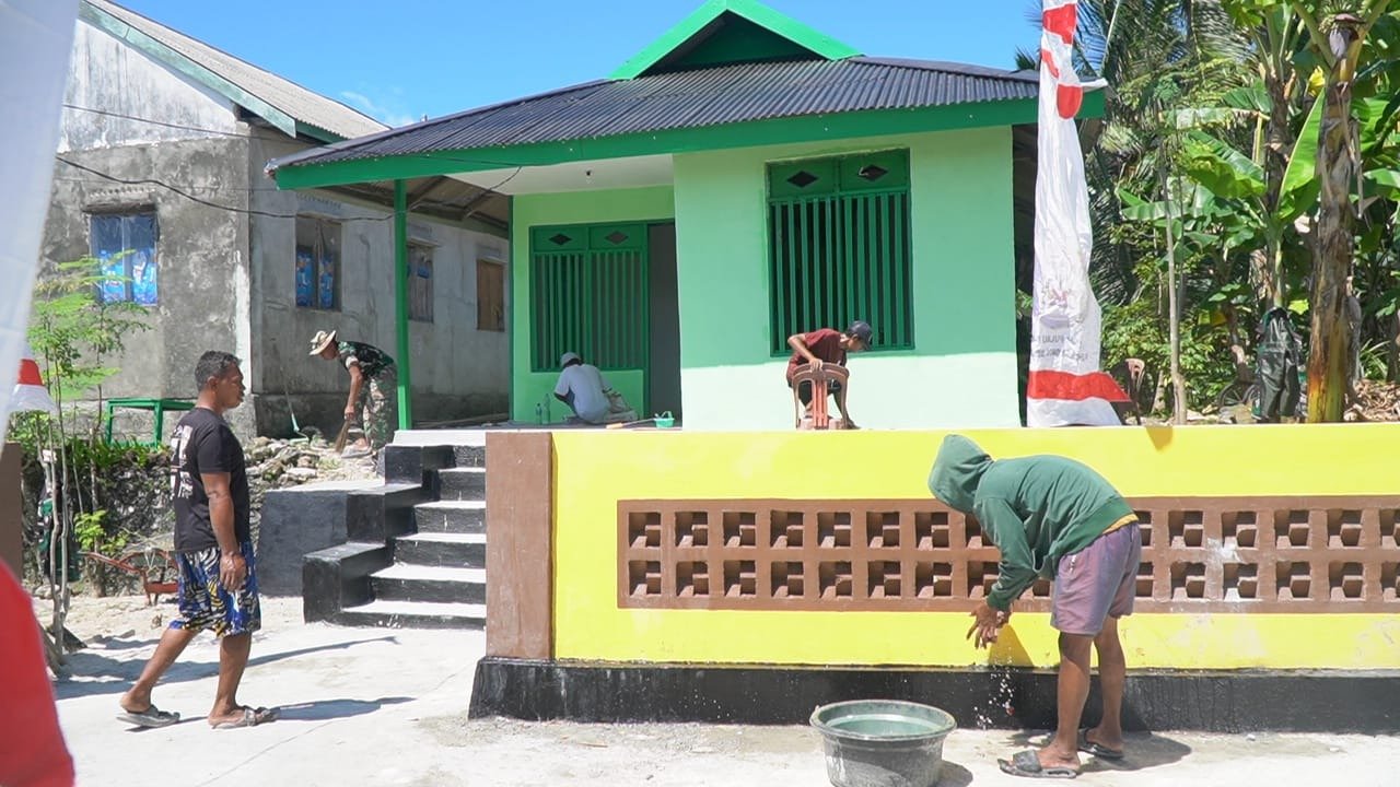 Progres Akhir Renovasi RTLH Bapak Hardi di Pulau Dua