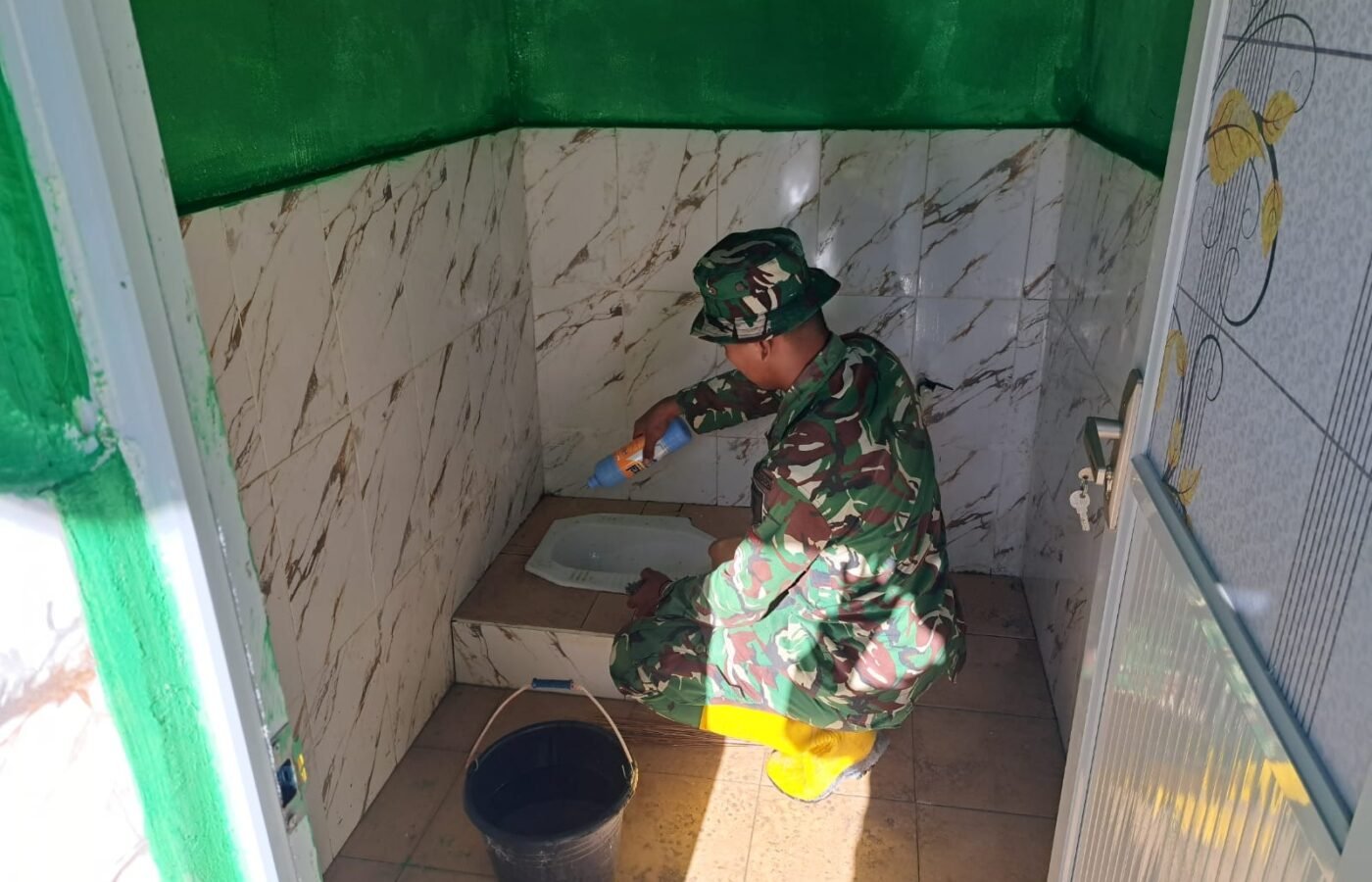 Pembangunan Fasilitas MCK di Masjid Quba Desa Umbele Menuju Penyelesaian Akhir