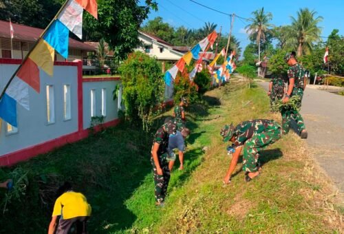 Aksi Bersama TNI dan Warga dalam Pembersihan Desa Ulak Pauk