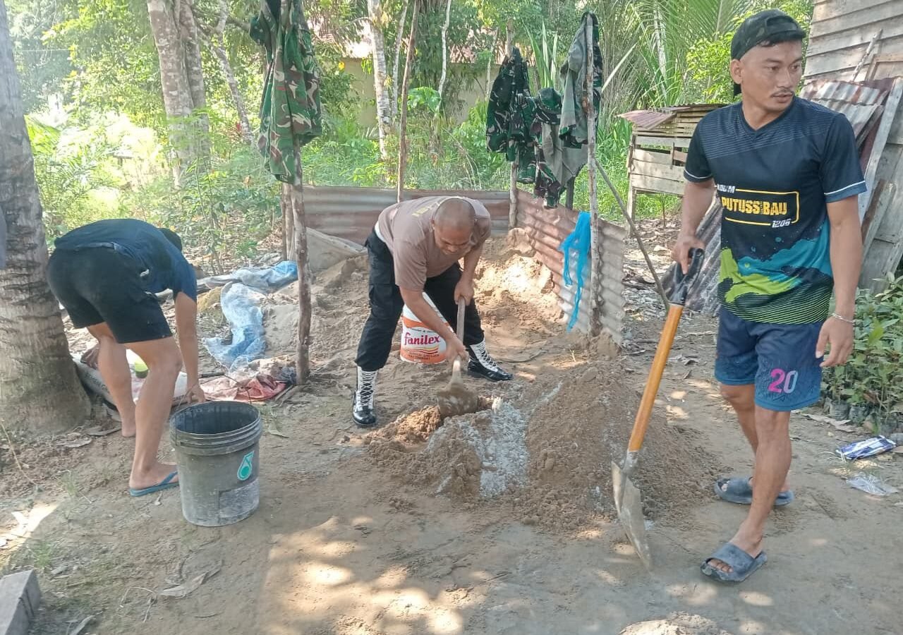 Satgas TMMD 129 Kodim 1206/Putussibau Percepat Pembangunan Rumah Warga