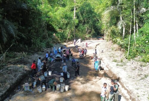 Harapan Ekonomi Masyarakat Desa Sekardadi Melalui Pembangunan Rabat Beton TMMD Ke-129