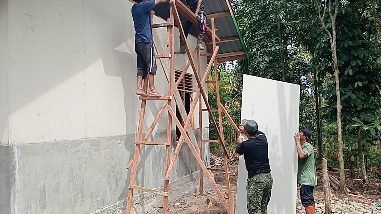 Pembangunan RTLH TMMD Ke-129 Kodim 0102/Pidie Mencapai Angka 60 Persen, Harapan Rabumah Amin Semakin Dekat