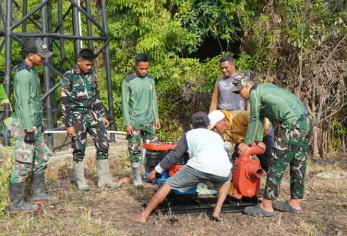 Kolaborasi Satgas TMMD dengan Warga dalam Penyediaan Air Bersih di Desa Umbele