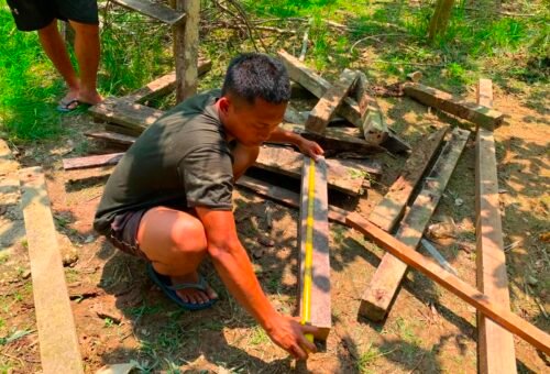 Revitalisasi Fasilitas Ibadah, Satgas TMMD Perbaiki MCK di Gereja GKII Imannuel Ulak Pauk