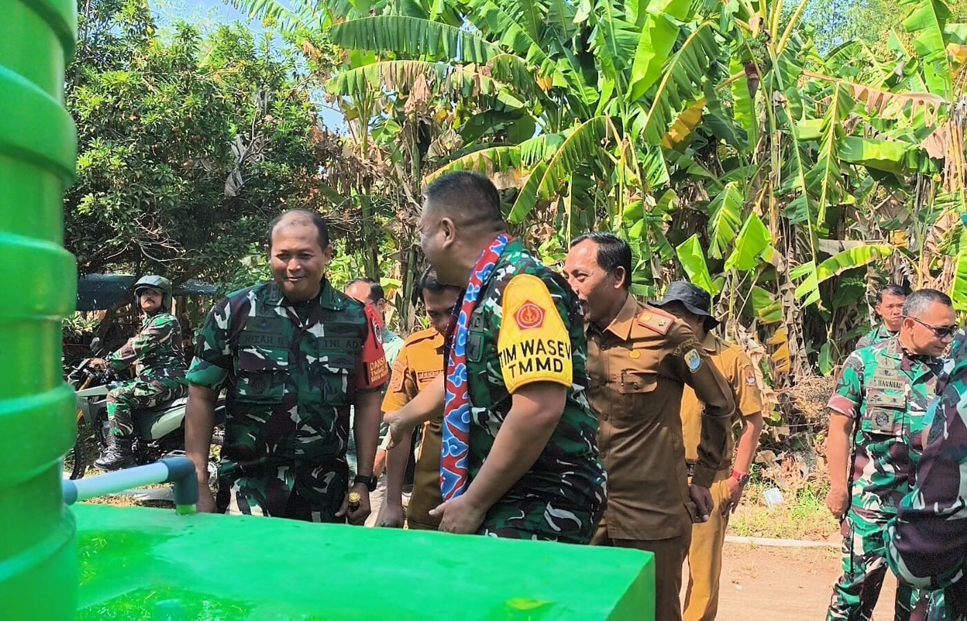 Tinjauan Brigjen TNI Yohanes Toar Pioh terhadap TMMD ke-129 di Cirebon