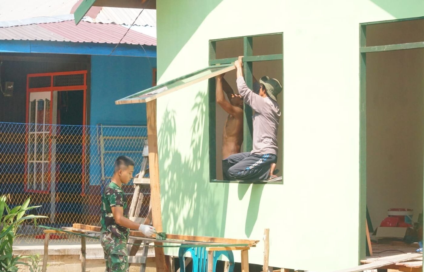 Pembangunan Rumah Layak Huni TMMD Di Desa Bandar Raya Semakin Maju