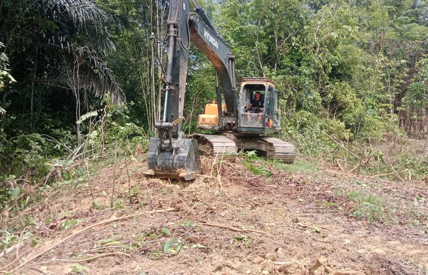 Jalan Baru untuk Masyarakat, Pembangunan Penghubung Desa Ulak Pauk dan Belatung Dimulai