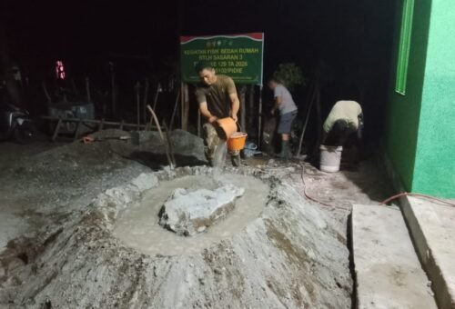 Personel Satgas TMMD ke-129 Kodim 0102/Pidie Kerja Keras di Malam Hari