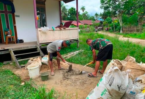 Keterampilan Pertukangan Anggota Satgas dalam TMMD Regtas Ke-129