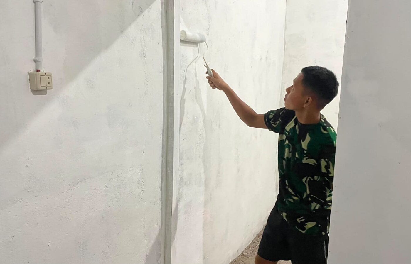 Pembangunan Kamar Mandi RTLH dari Satgas TMMD Kodim 0413/Bangka untuk Kehidupan Sehat