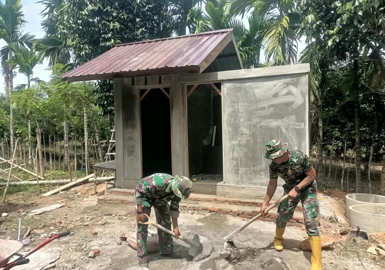 Pembangunan MCK Dayah Istiqamatuddin Babul Ma’rif Capai 85 Persen di TMMD Ke-129