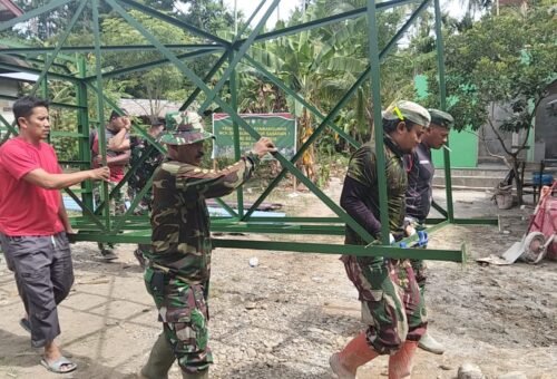 Kegiatan Pemasangan Tower dan Tandon Air oleh Satgas TMMD ke-129 di Dayah Lhok Panah