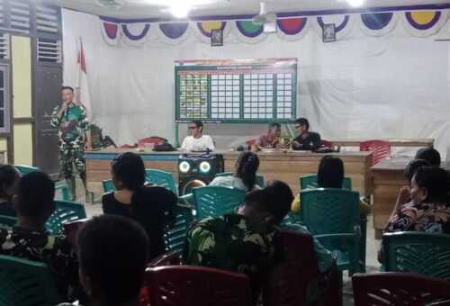 Pj. Danramil Embaloh Hilir Menggandeng Masyarakat Dalam Program TMMD ke 129 Kodim 1206/Putussibau