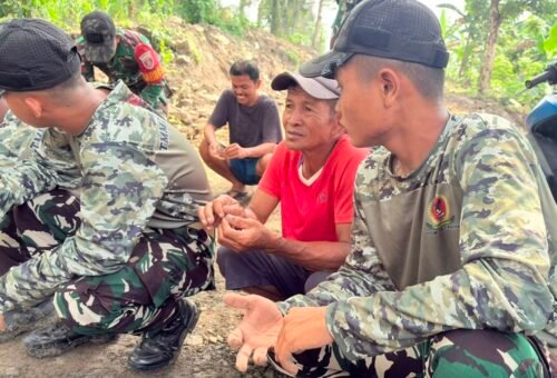 Keterikatan TNI dan Masyarakat Terjalin Semakin Kuat Menjelang Akhir TMMD 129
