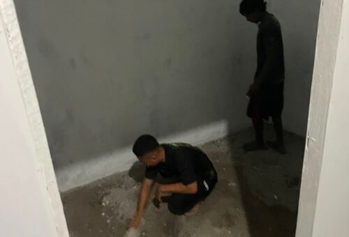 TNI dan Masyarakat Bekerja Sama Ratakan Tanah untuk RTLH Pak Ardiansyah