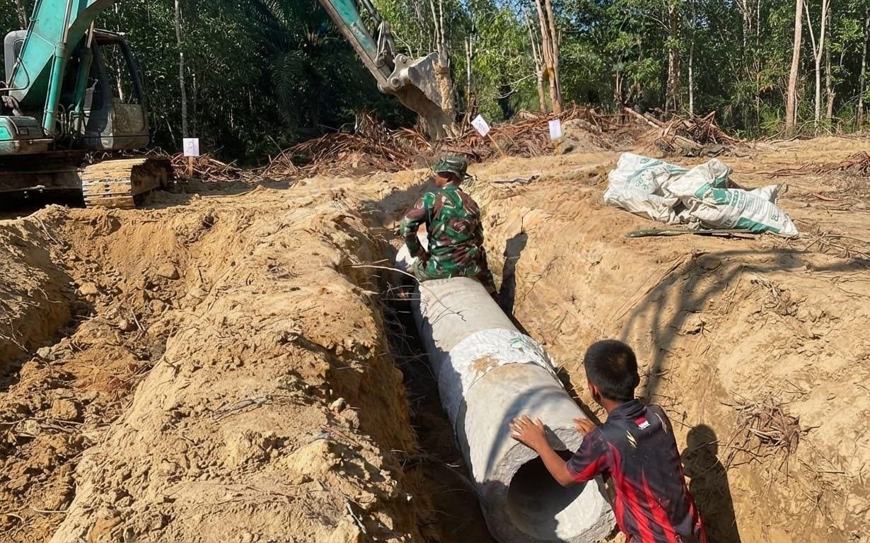 Perkuat Infrastruktur Pedesaan, Satgas TMMD 129 Kodim 0413/Bangka Genjot Proyek Gorong-Gorong