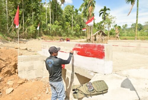 Bendera Merah Putih Menghiasi Proyek TMMD, Tanda Cinta Tanah Air