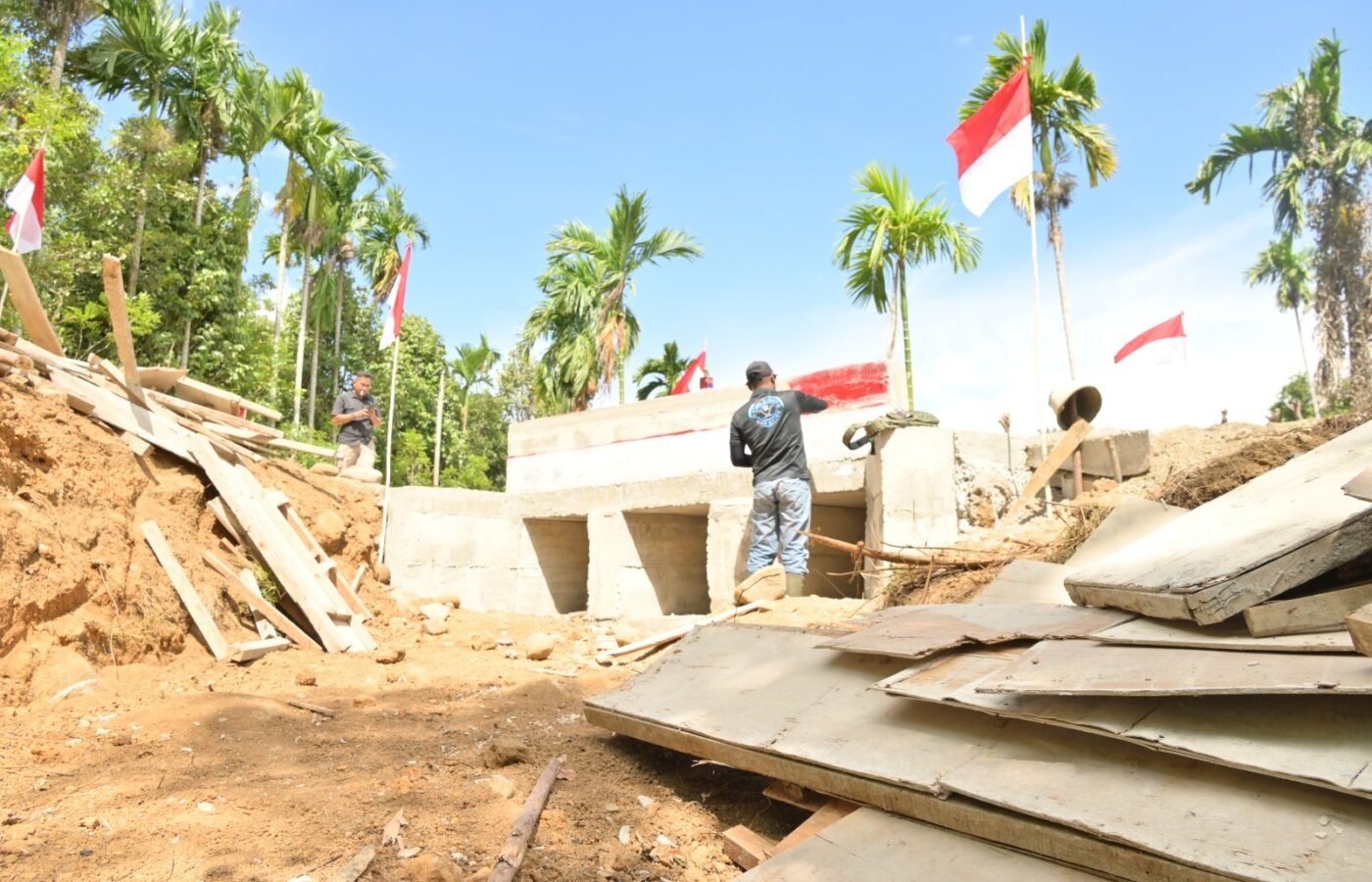 Kegiatan TMMD ke-129: Merah Putih sebagai Cermin Dedikasi