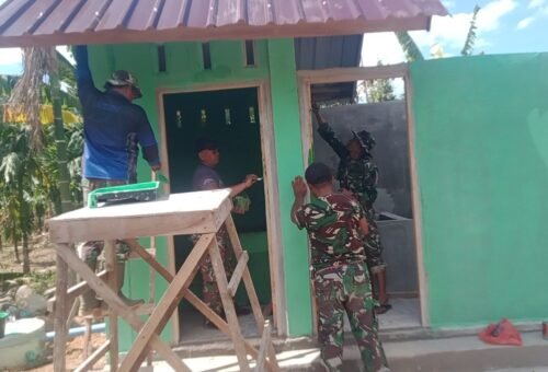 Mewujudkan Fasilitas Umum, Satgas TMMD Bangun MCK di TPU Desa Lhok Panah