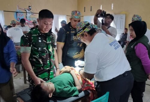 Aksi Sosial Satgas TMMD ke-129 Kodim 1407/Bone: Sunat Massal untuk Warga