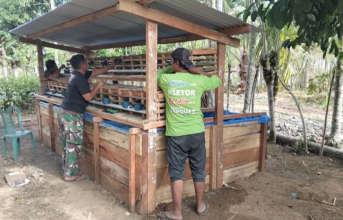 TMMD ke-129 Membuka Peluang Ekonomi bagi Nyak Ubit melalui Usaha Mandiri