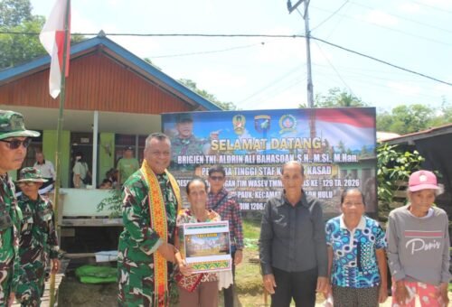 Keceriaan Warga Desa Ulak Pauk dan Belatung Terima Bantuan dari Tim Wasev TMMD