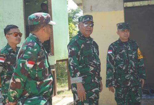 Dialog Langsung dengan Warga, Brigjen TNI Aldrin Ali Bahasoan Kunjungi Lokasi TMMD