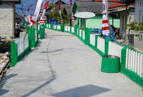 Pembangunan Gapura TMMD Ke-129 Selesai, Desa Polewali Semakin Indah