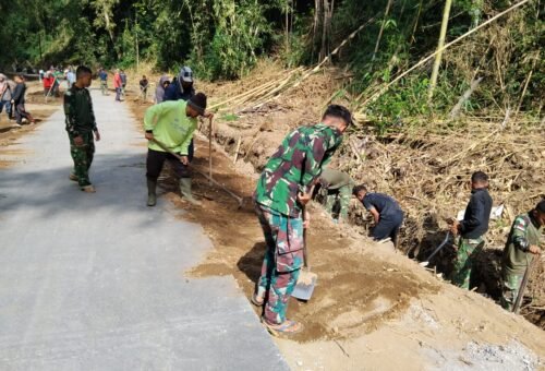 Kegiatan TMMD Ke-129 Kodim 1626/Bangli di Desa Sekardadi Semarak dengan Gotong Royong