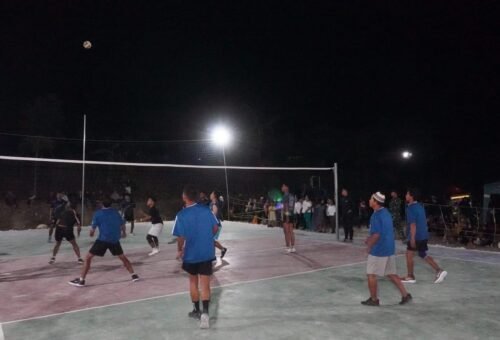 Turnamen Voli: Simbol Persatuan di TMMD ke-129 Kodim 0812 Lamongan
