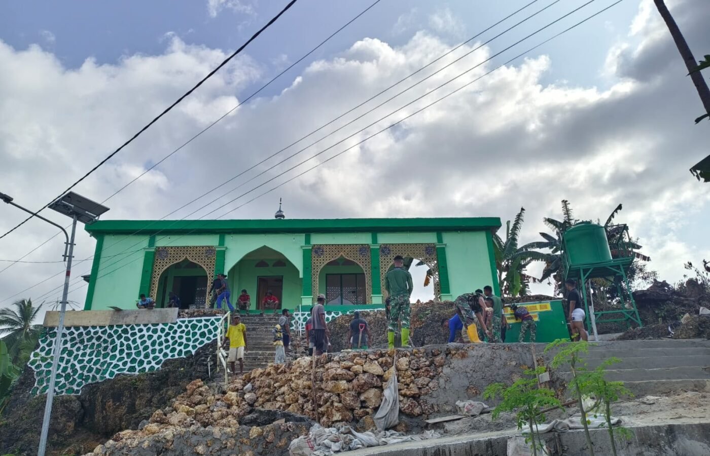 Satuan Tugas TMMD Berikan Dukungan pada Pembangunan Masjid di Luar Target Program