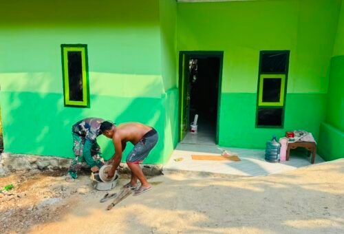 Pembangunan Hunian Layak bagi Keluarga Siswanto Dipercepat oleh Satgas TMMD