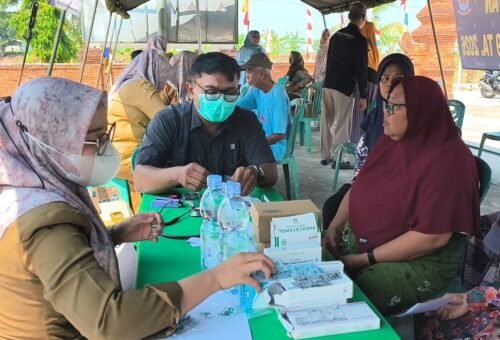 Kegiatan TMMD ke-129: Kesehatan Gratis untuk Warga Luwung Kencana