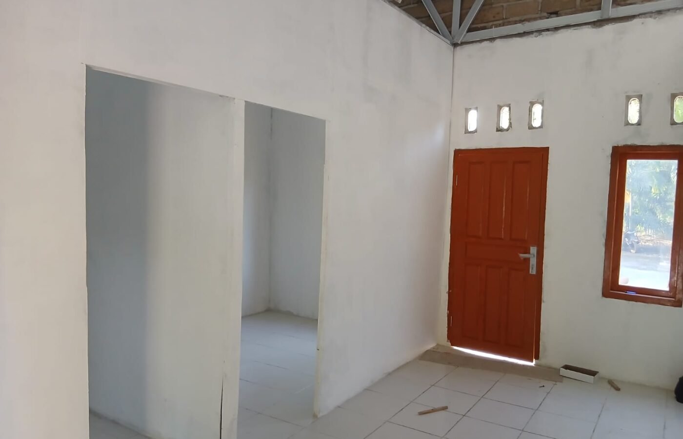 Kerja Sama Antara TNI dan Warga Selesaikan Rehabilitasi Rumah Bapak Ardiansyah