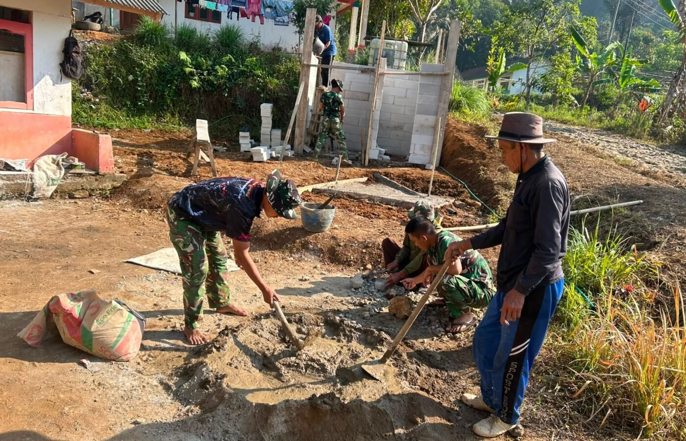 Fasilitas MCK Ke-3 TMMD Ke-129 Kodim 0608/Cianjur Dikebut, Kualitas Jadi Fokus Utama