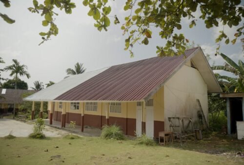 Perbaikan Ruang OSIS di SMPN 2 Bungku Selatan Meningkatkan Kenyamanan Belajar