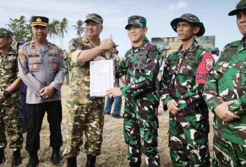 Menuju Desa Sejahtera, Kasdam XIV/Hasanuddin Resmikan Penutupan TMMD Ke-129 di Pinrang