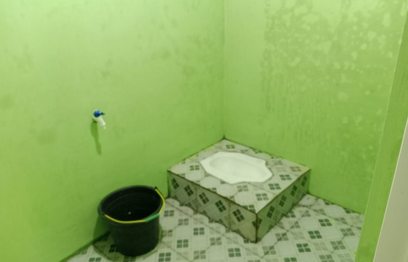 Pembangunan MCK-5 TMMD ke-129 Menuju Penyelesaian Akhir