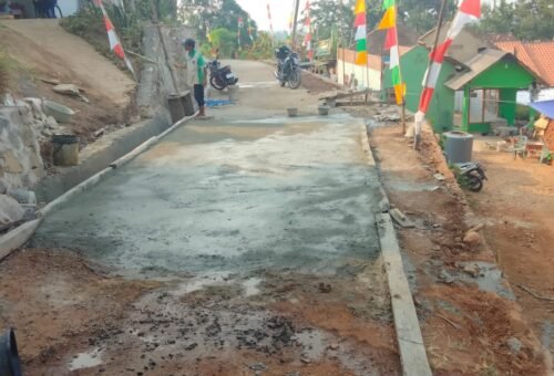 TMMD ke-129 Memperbaiki Jalan dan Memberdayakan Rumah Ibadah di Bandar Lampung