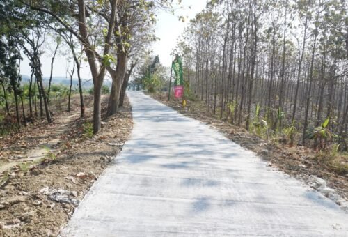 Transformasi Jalan Desa Tlemang: Upaya TMMD 129 Memperkuat Ekonomi Masyarakat
