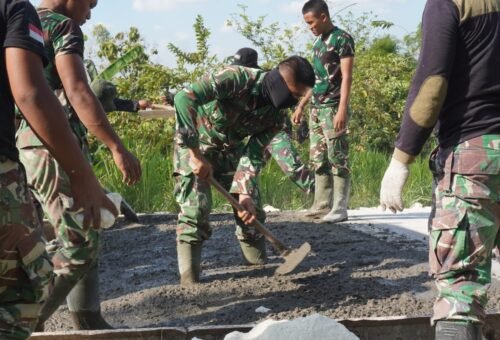 Dedikasi Tinggi TNI dalam TMMD 129 di Lamongan