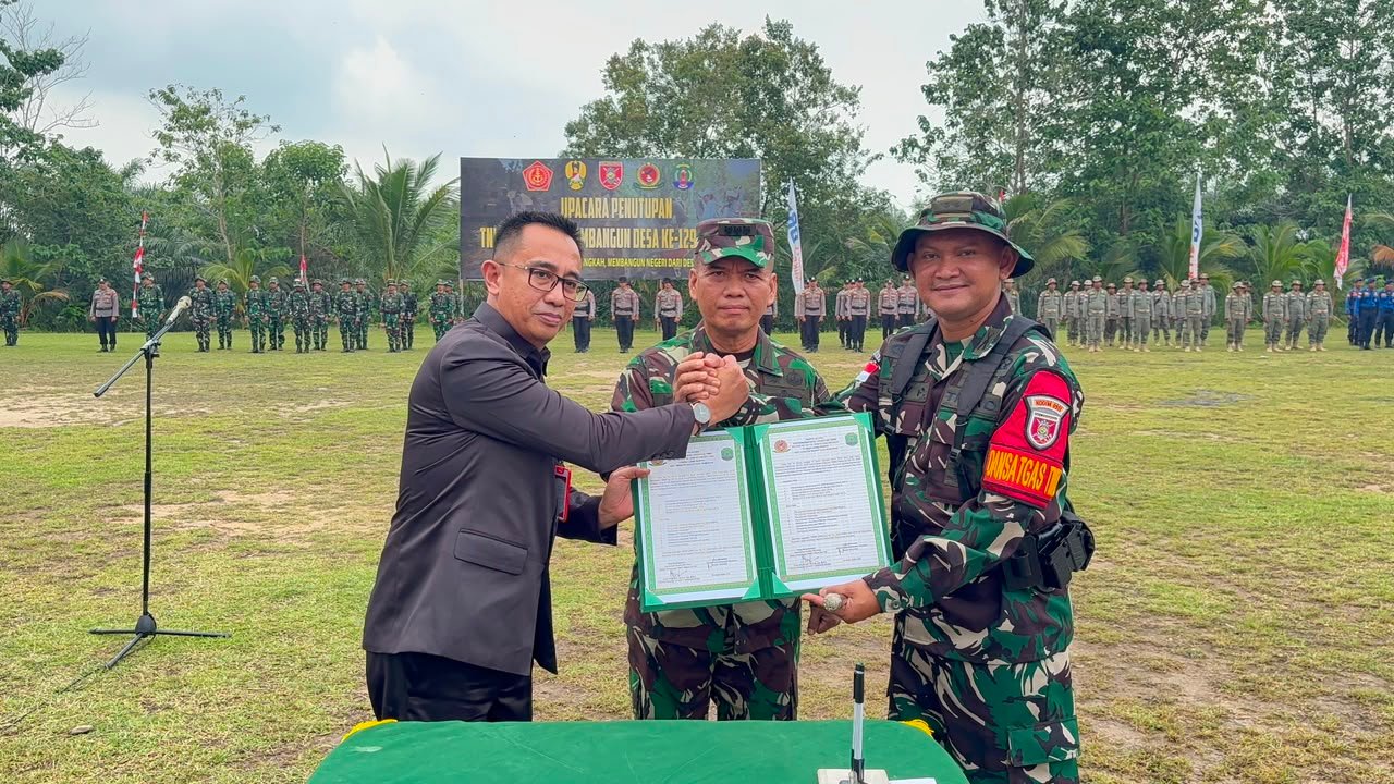 Tes Kemanunggalan dalam Penutupan TMMD Ke-129