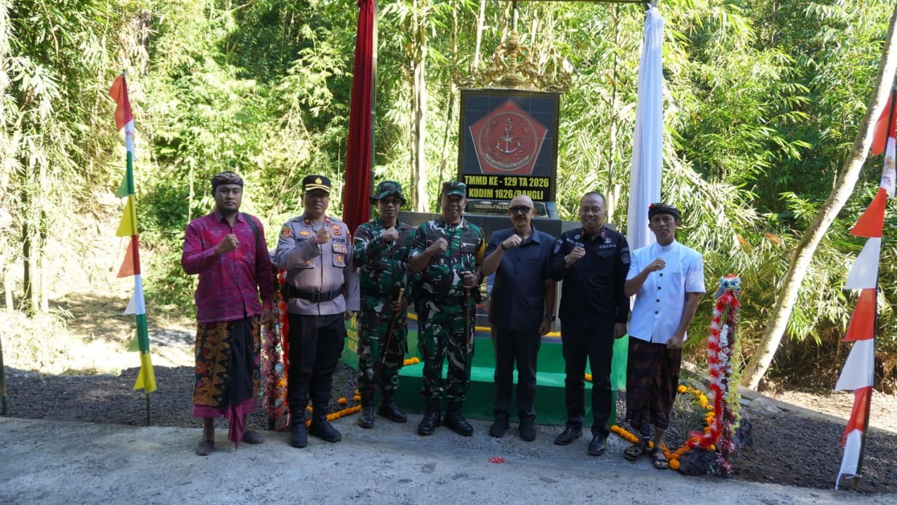 Pembangunan Jalan Rabat Beton TMMD Sekardadi Resmi Dibuka