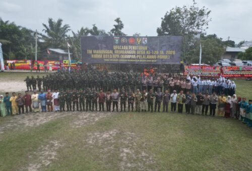 Penutupan Program TMMD Ke-129 Kodim 0313/KPR, Kasdam XIX/TT Berikan Penghargaan