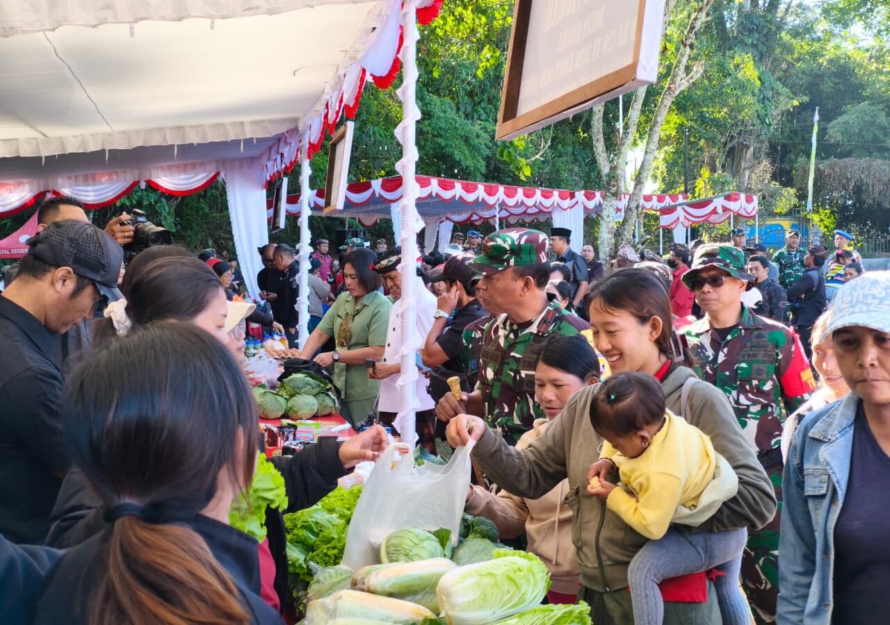 Kemeriahan Penutupan TMMD Ke-129 Kodim 1626/Bangli dengan Bazar dan Cek Kesehatan Gratis