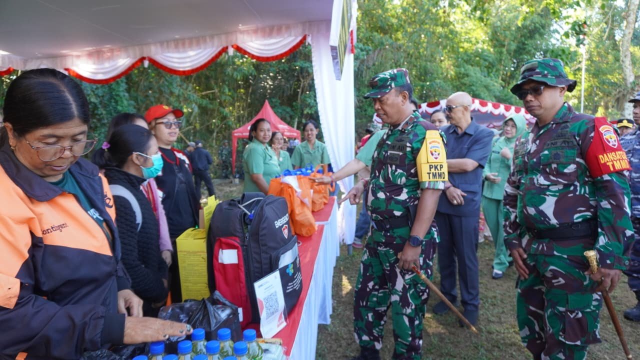Penutupan TMMD Ke-129 Kodim 1626/Bangli Dimeriahkan Dengan Bazar Murah